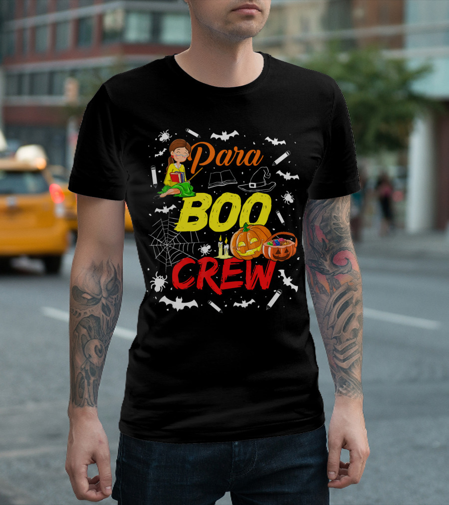 Para Boo Crew Para Squad Halloween Spooky Theme With Pumpkins Candies And Bats T-Shirt