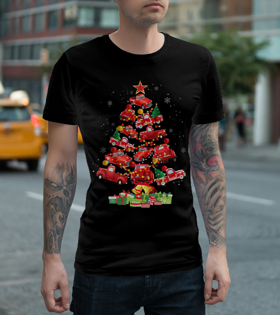 Trucking Christmas Tree Red Trucks Noel Cam T-Shirt