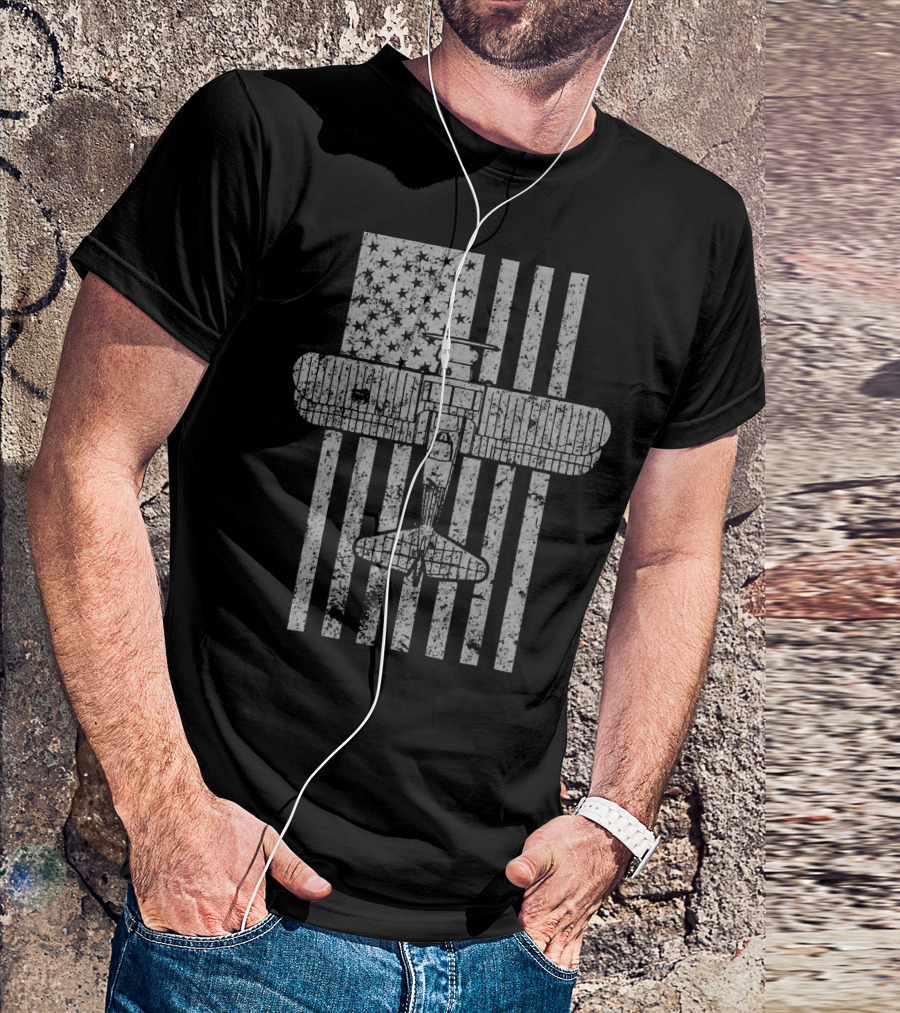 Stearman Biplane American Flag Classic Airplane T-Shirt