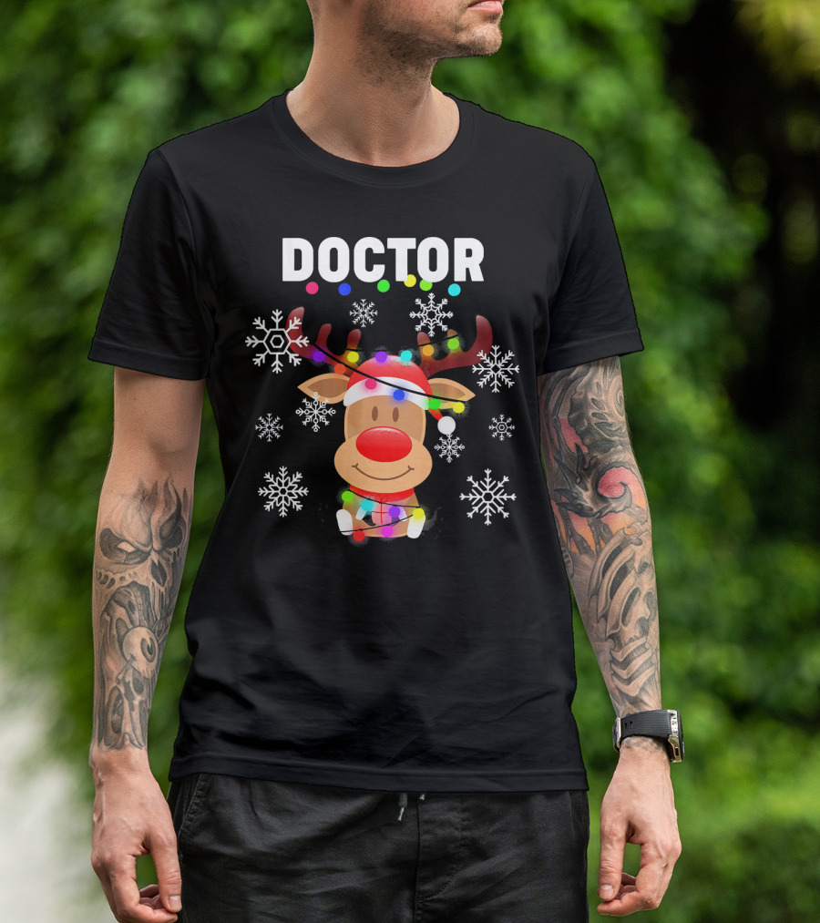DOCTOR With Santa Hat Reindeer Snowflakes And Christmas Lights T-Shirt