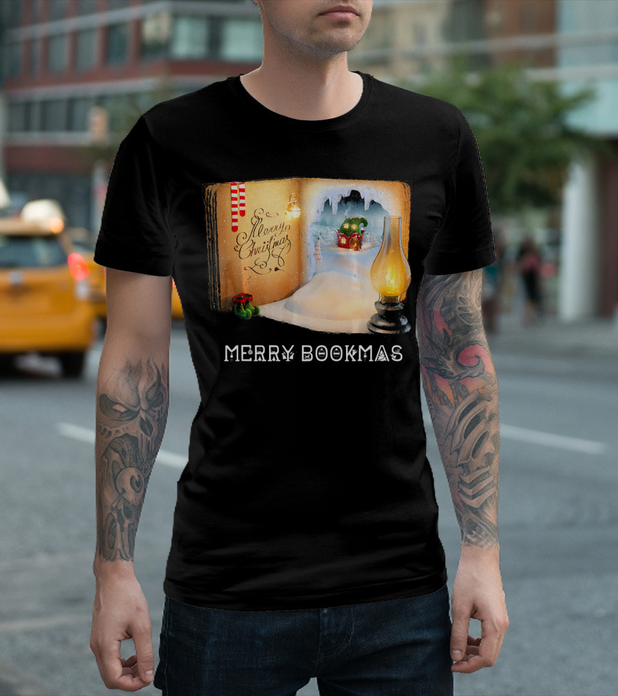 Merry Bookmas Merry Christmas Reading Book With Lantern And Winter Scene T-Shirt