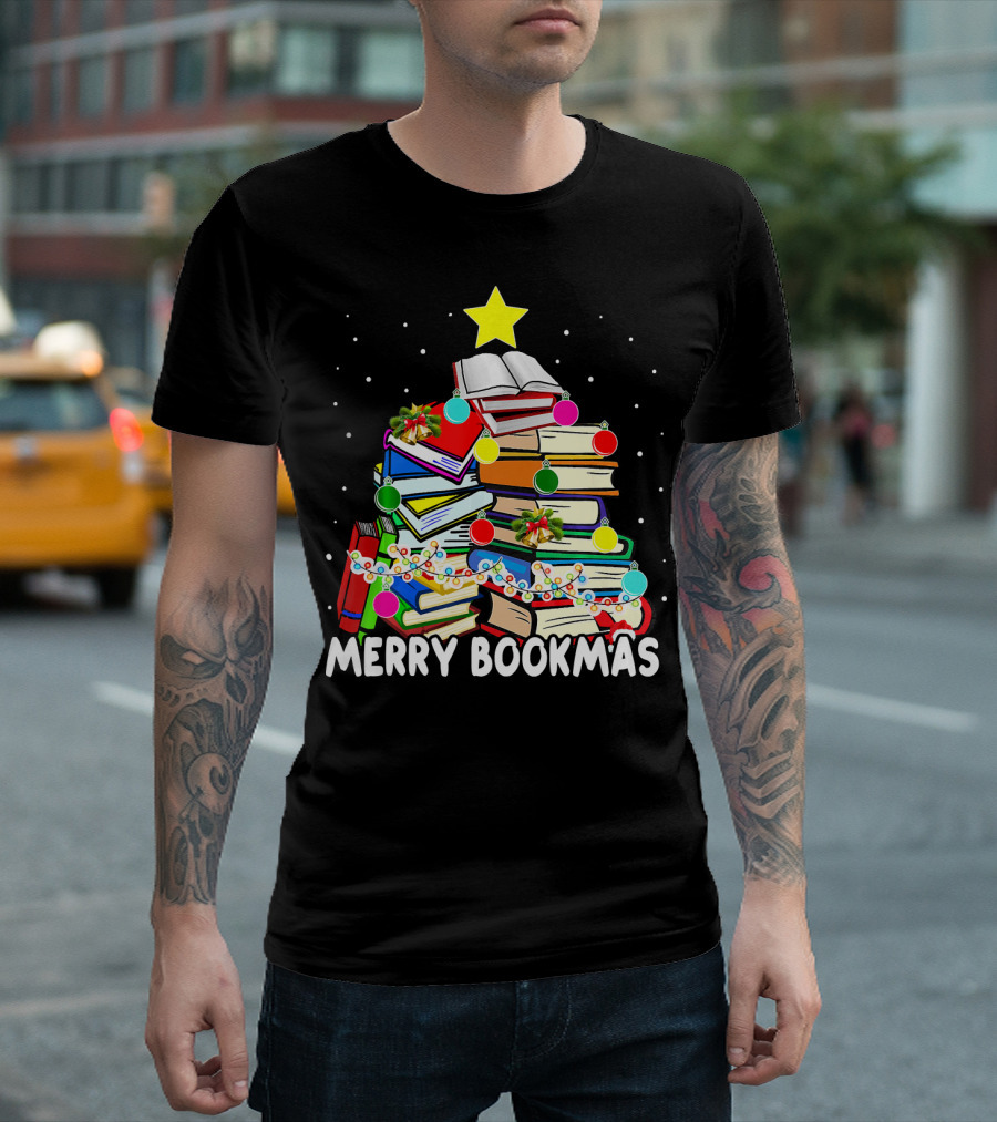 Merry Bookmas Christmas Book Tree With Stars And Ornaments T-Shirt