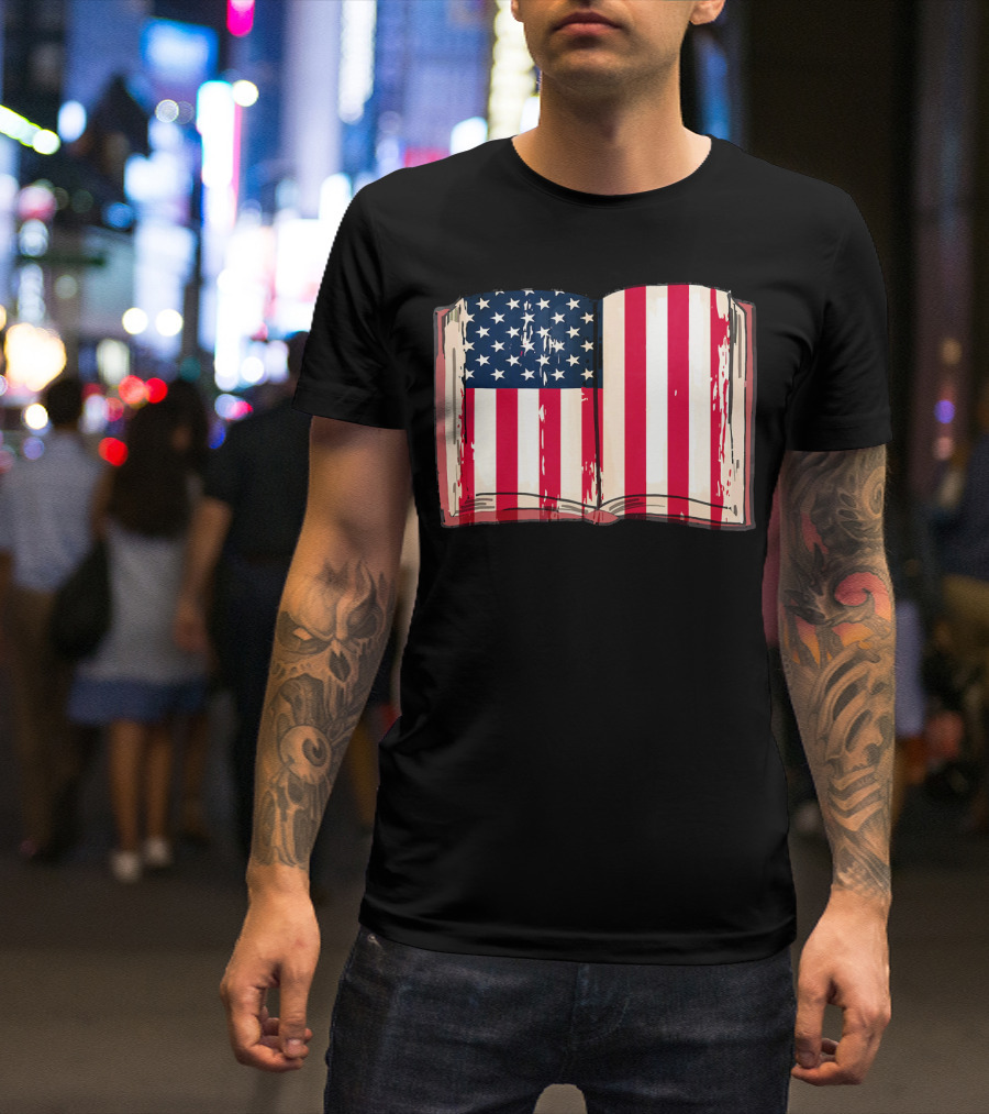 Patriotic Bookworm Open Book American Flag Read T-Shirt