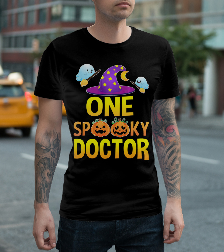 One Spooky Doctor Halloween Witch Hat Ghosts Pumpkins T-Shirt
