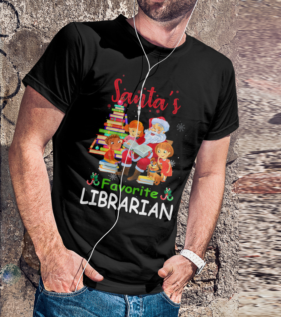 Santa's Favorite Librarian Christmas Book Tree With Kids And Dog T-Shirt