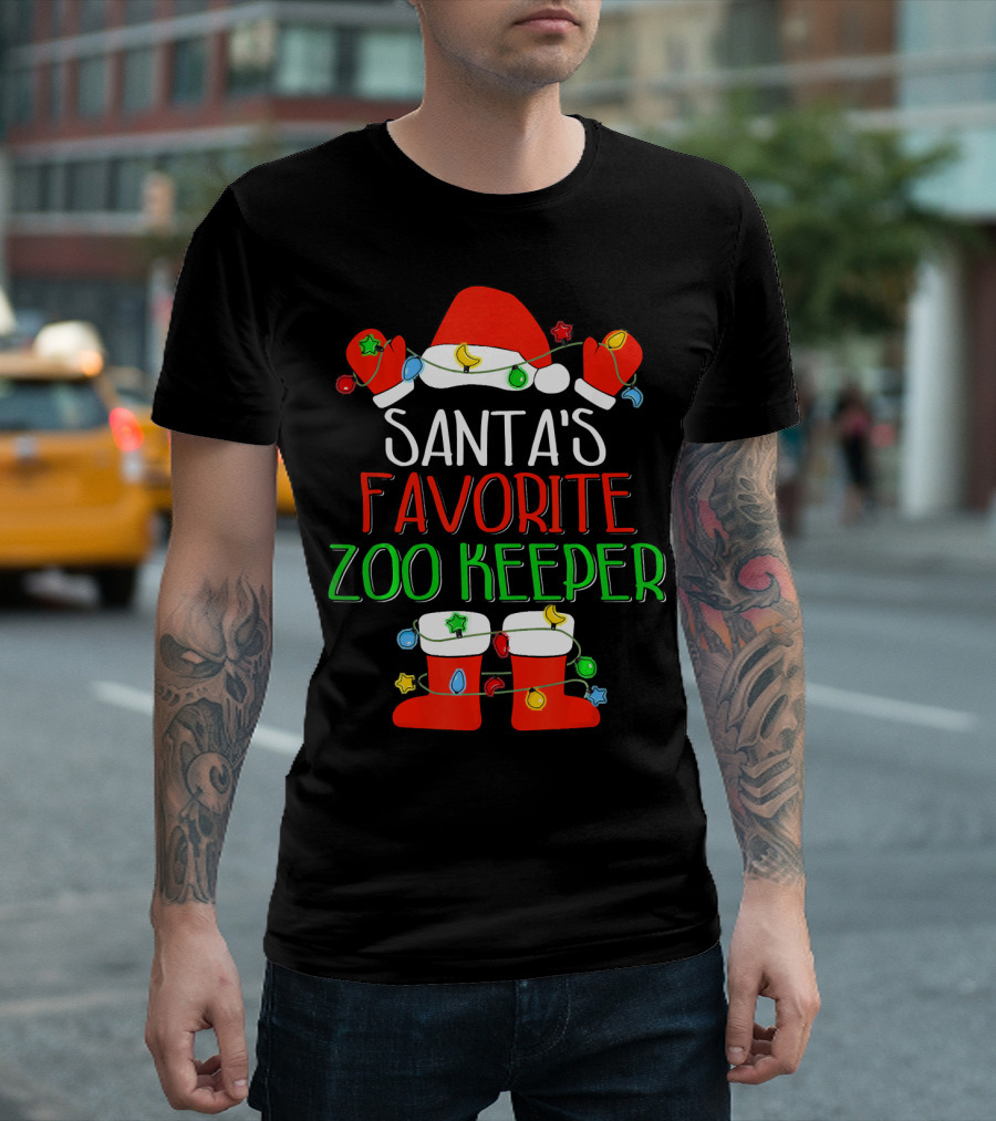 Santa's Favorite Zoo Keeper Santa Hat Christmas Holiday Lights T-Shirt