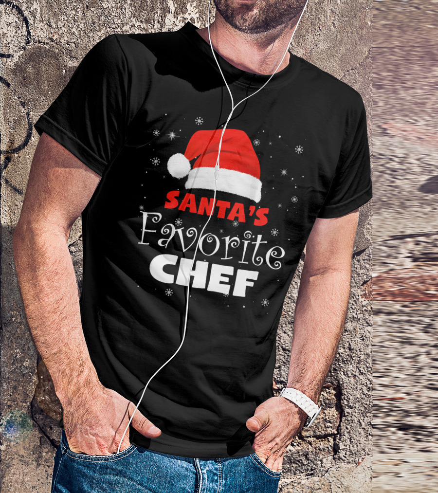 Santa's Favorite Chef Christmas Santa Hat Snowflakes T-Shirt