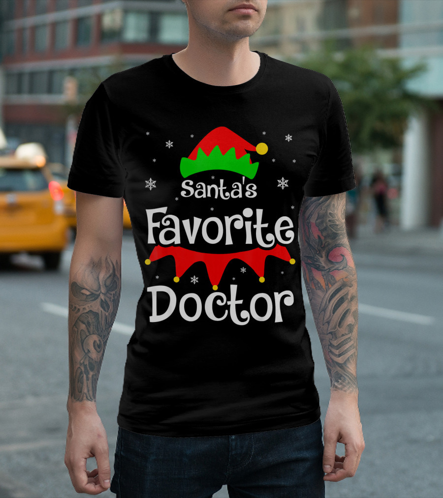 Santa's Favorite Doctor Christmas Elf Hat Snowflakes T-Shirt