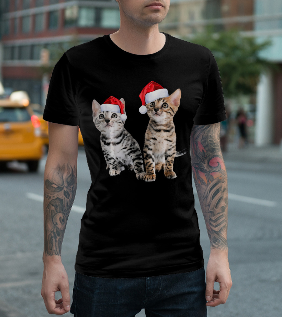 Bengal Kitten Cute Santa Hat Christmas Cats T-Shirt