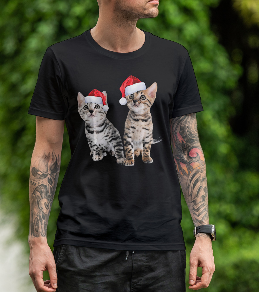 Bengal Kitten Cute Santa Hat Christmas Cats T-Shirt