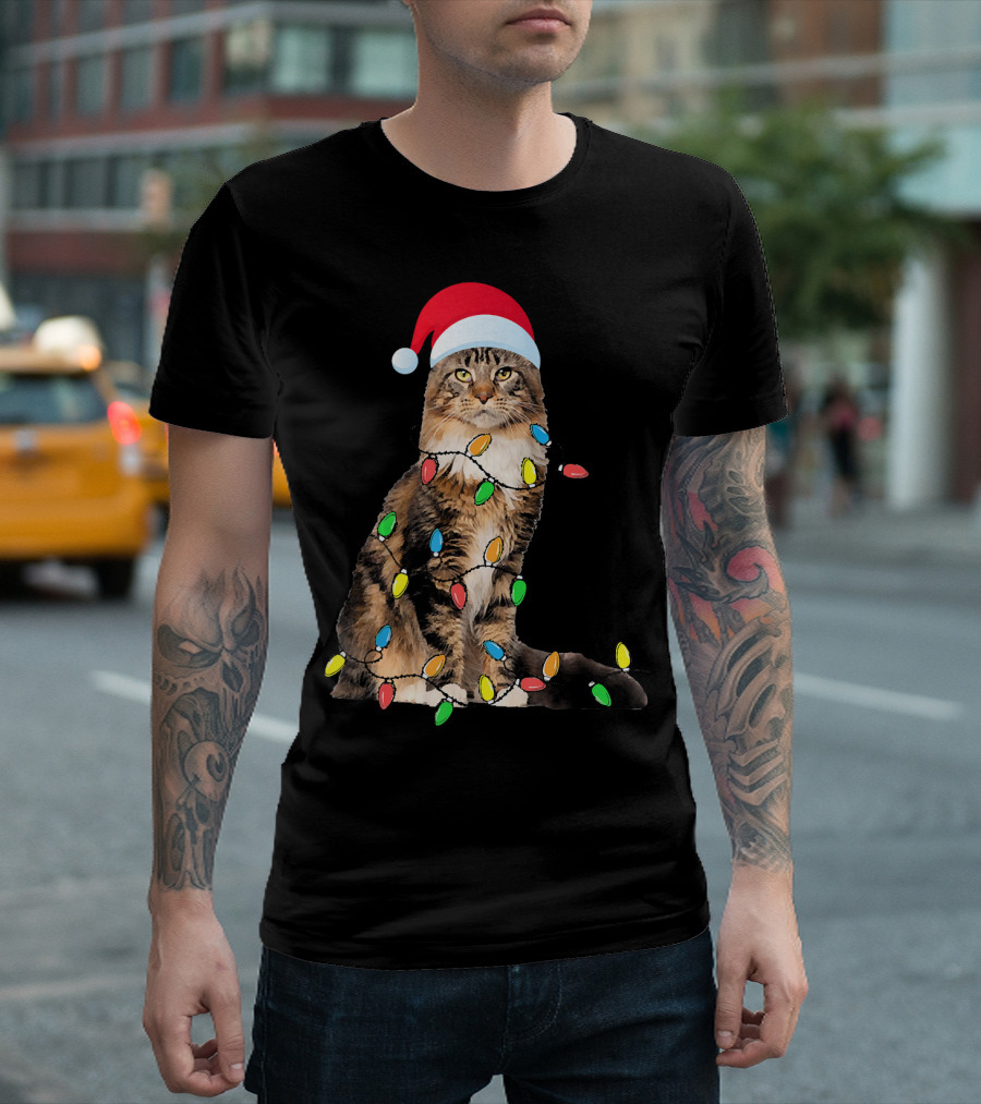 Christmas Maine Coon Cat with Santa Hat and Christmas Lights T-Shirt