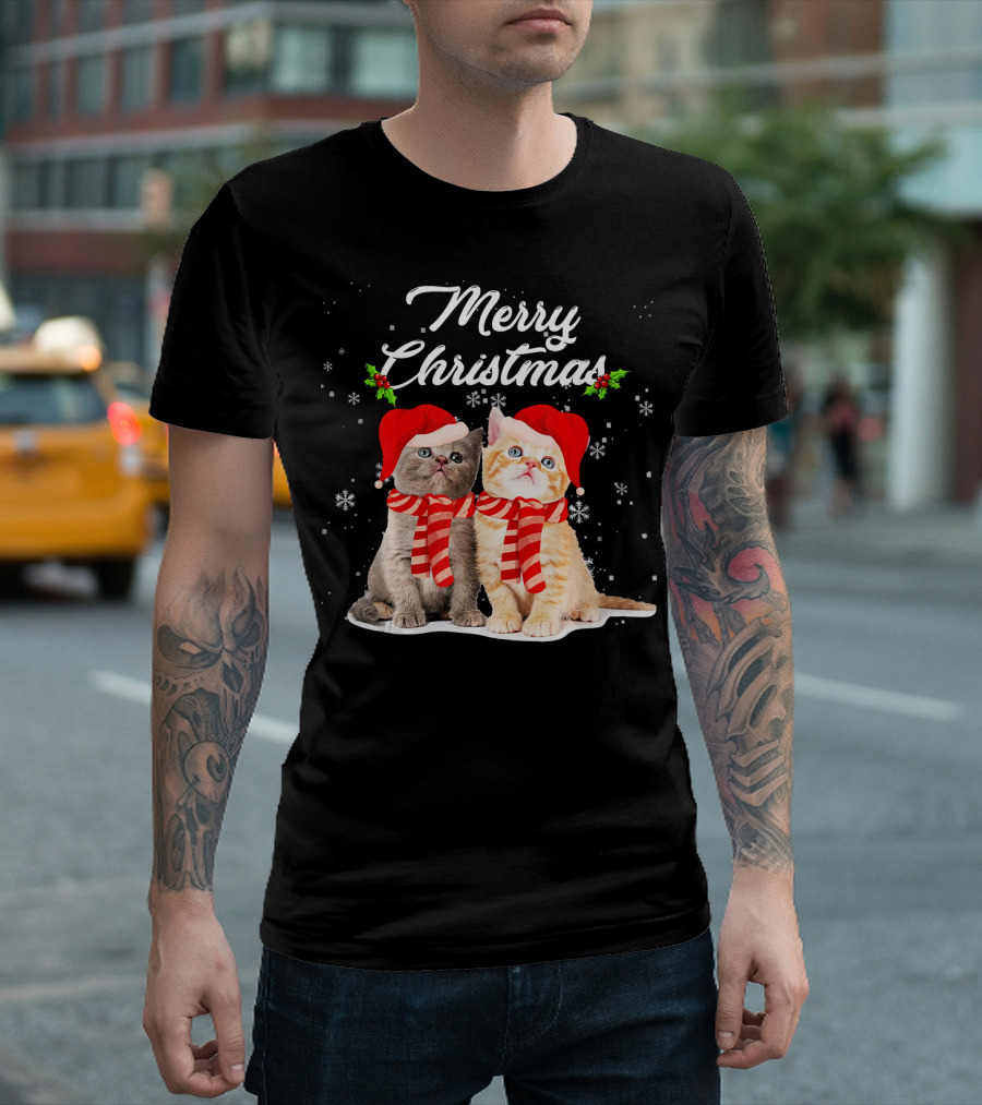 Merry Christmas Cute Cat Kittens with Santa Hats and Scarves T-Shirt