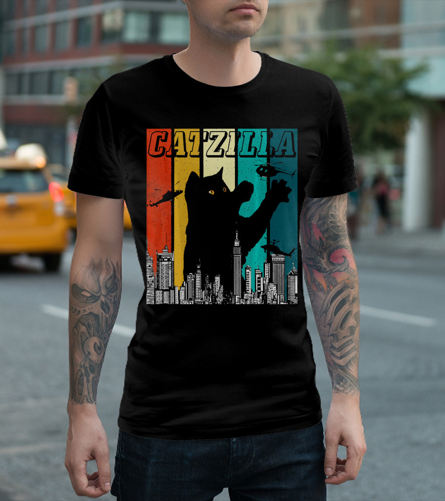 Catzilla Funny Cat Kitten Vintage Retro City Skyline Helicopters T-Shirt