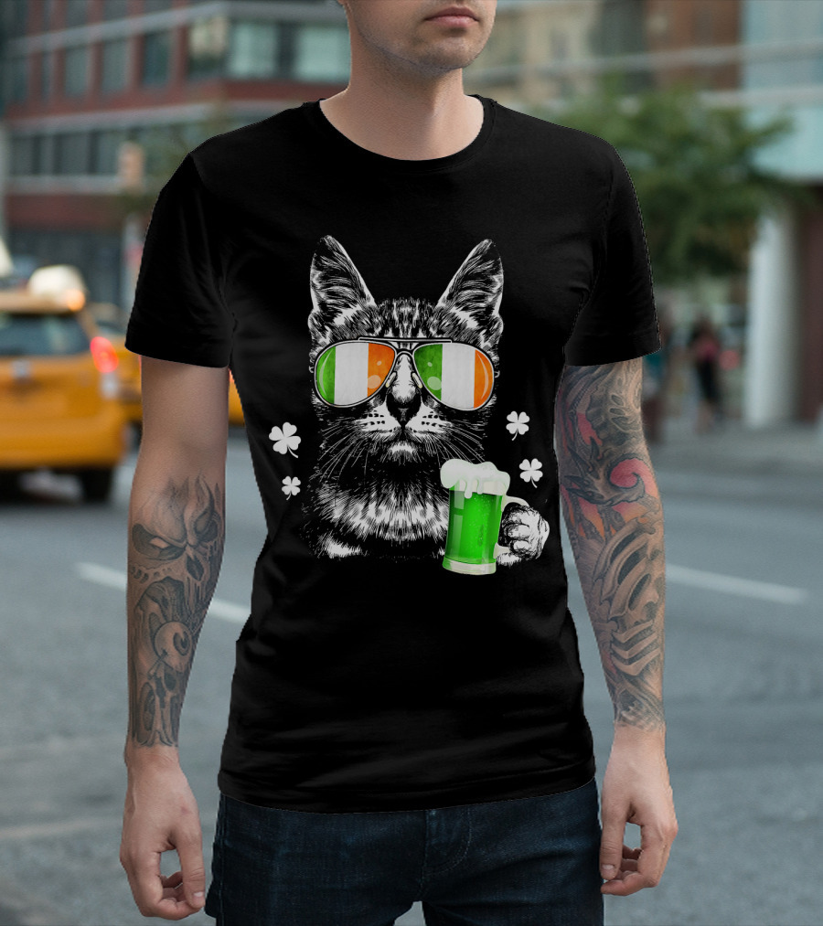 Black Cat St Patricks Day Kitty Irish Sunglasses Green Beer Shamrocks T-Shirt