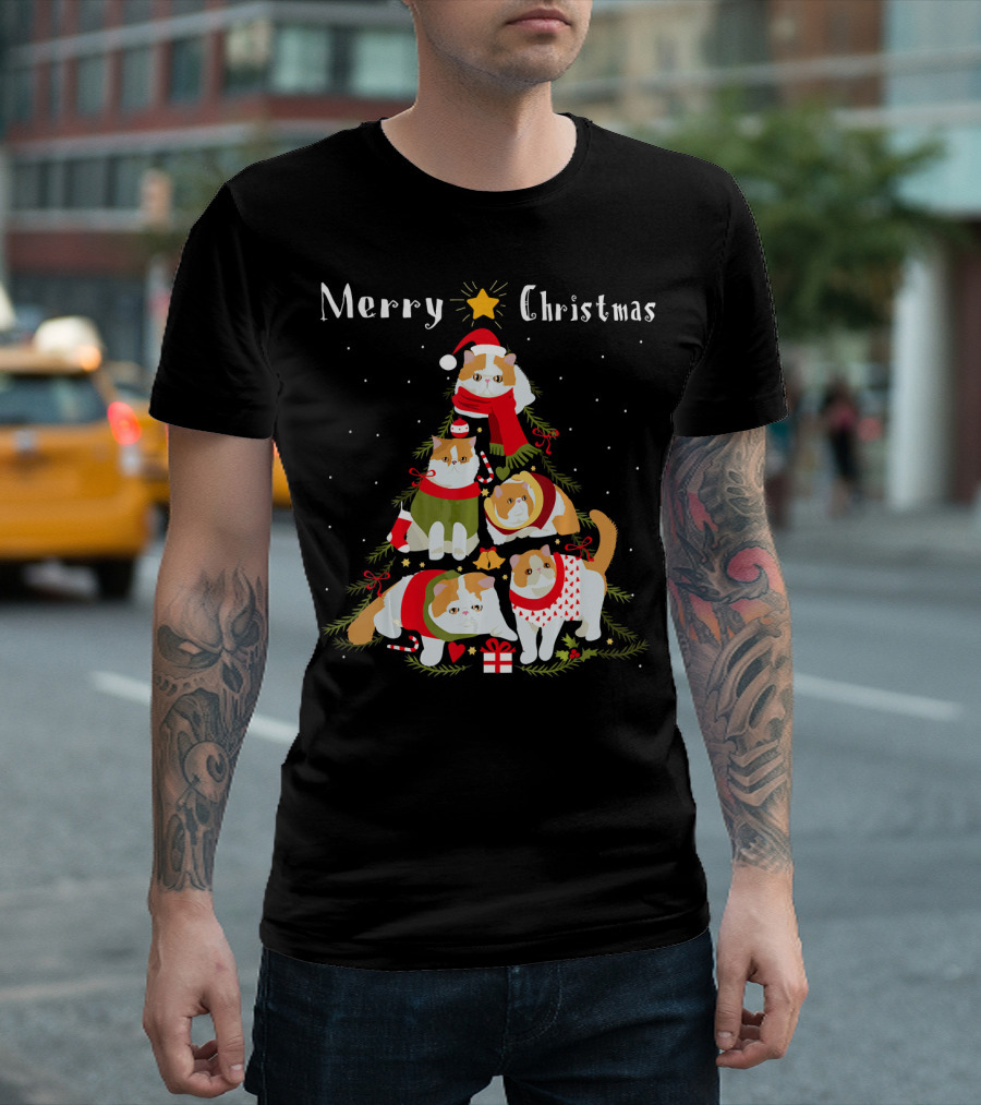 Merry Christmas Exotic Shorthair Cats Tree with Gifts T-Shirt