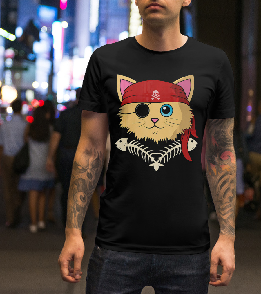 Cute Kitten Pirate With Fish Bones Eye Patch Skull And Crossbones Bandana T-Shirt