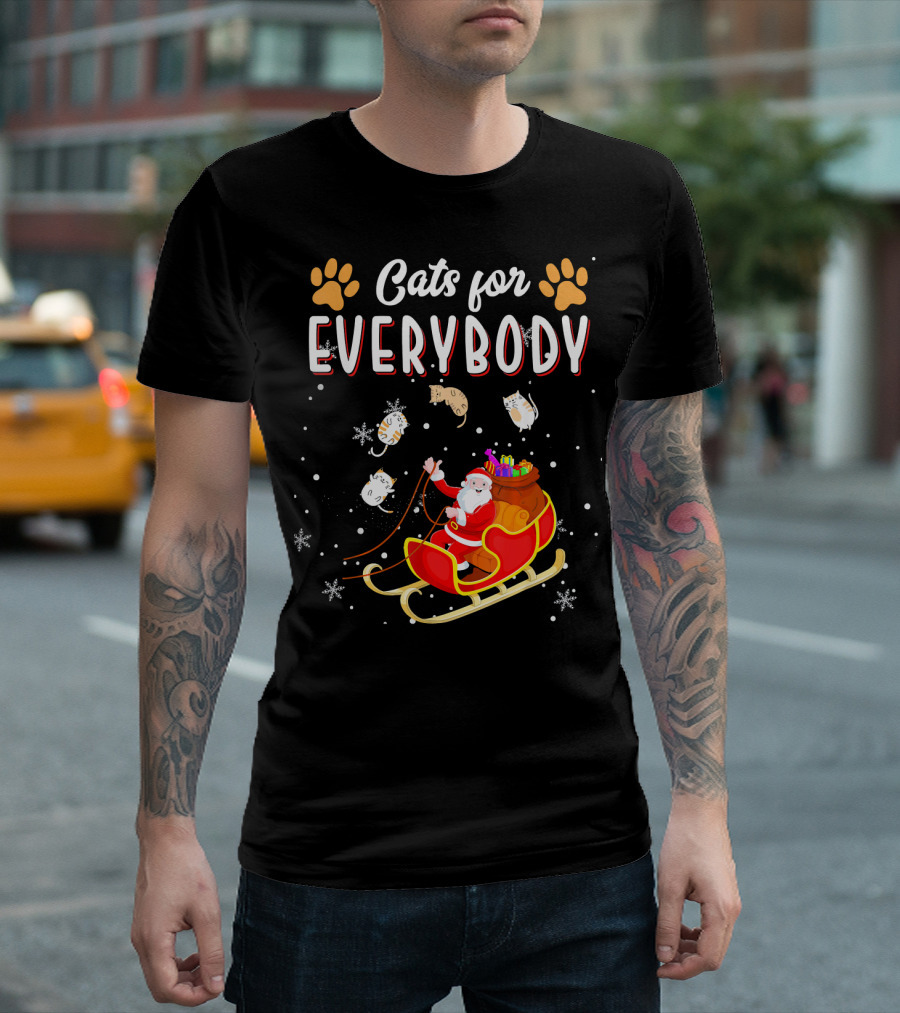 Cats for Everybody Santa Sleigh with Christmas Cute Cats Snowflakes T-Shirt
