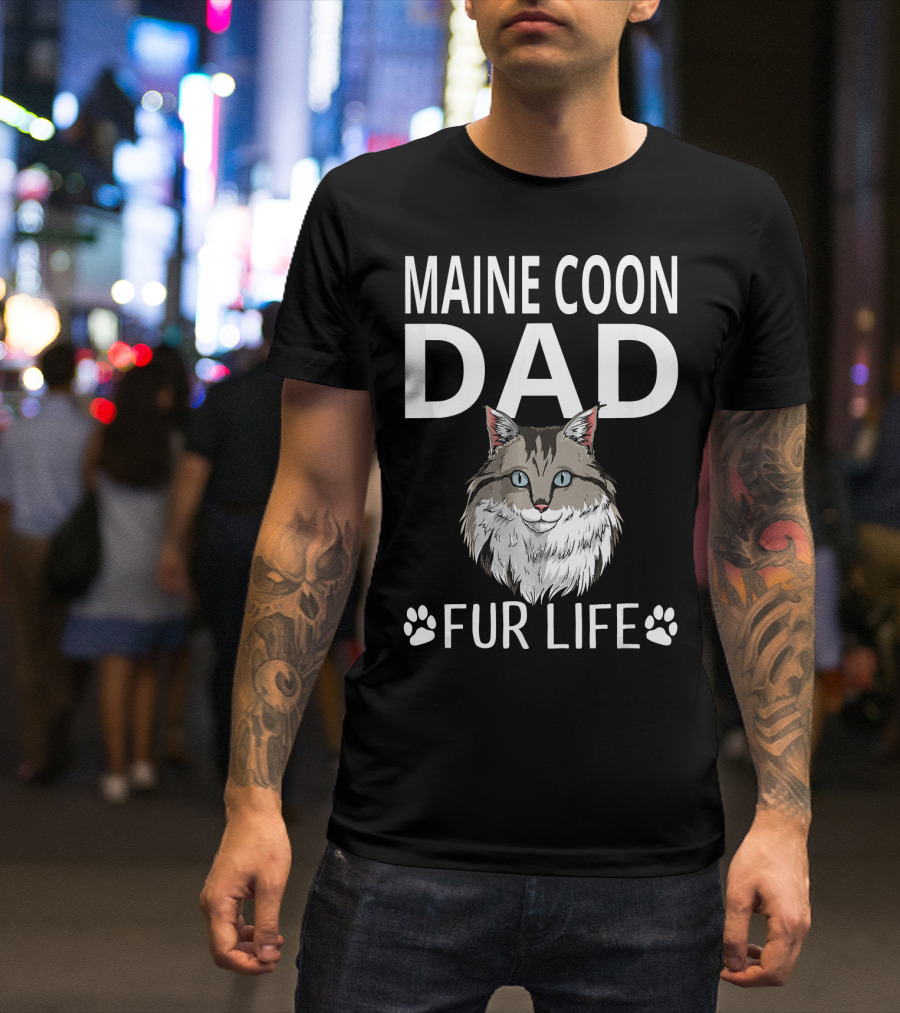 Maine Coon Dad Fur Life Cat Pun Fathers With Paw Prints T-Shirt