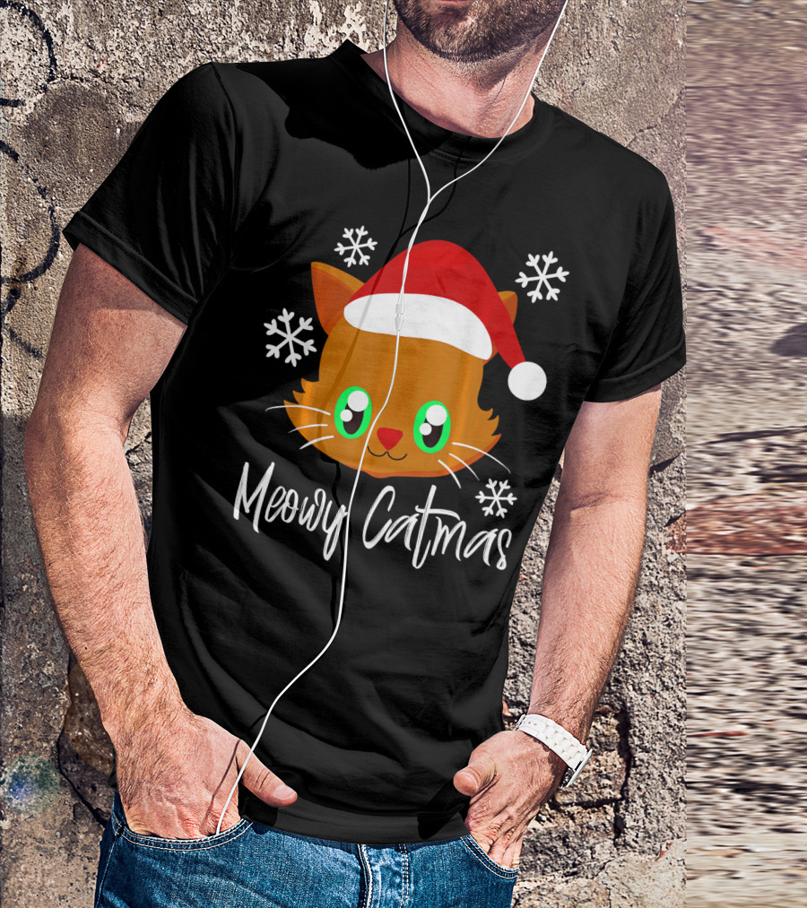 Meowy Catmas Cute Santa Hat Kitten Kawaii Cat Face T-Shirt