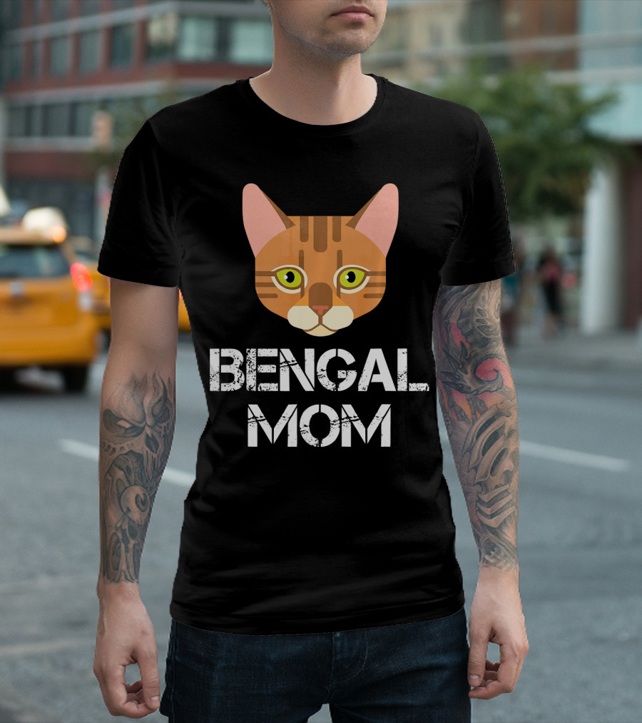 Bengal Mom Cat Owner Feline Face T-Shirt