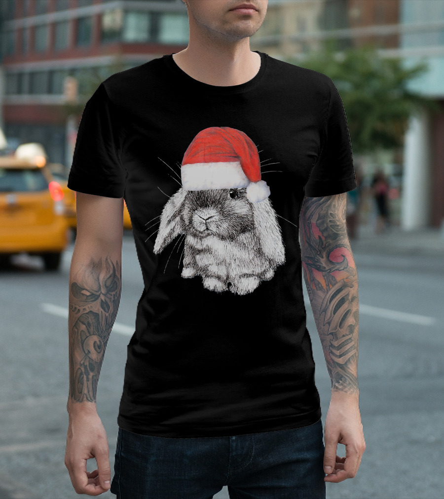 Cute Lop Eared Bunny Rabbit In Santa Hat T-Shirt