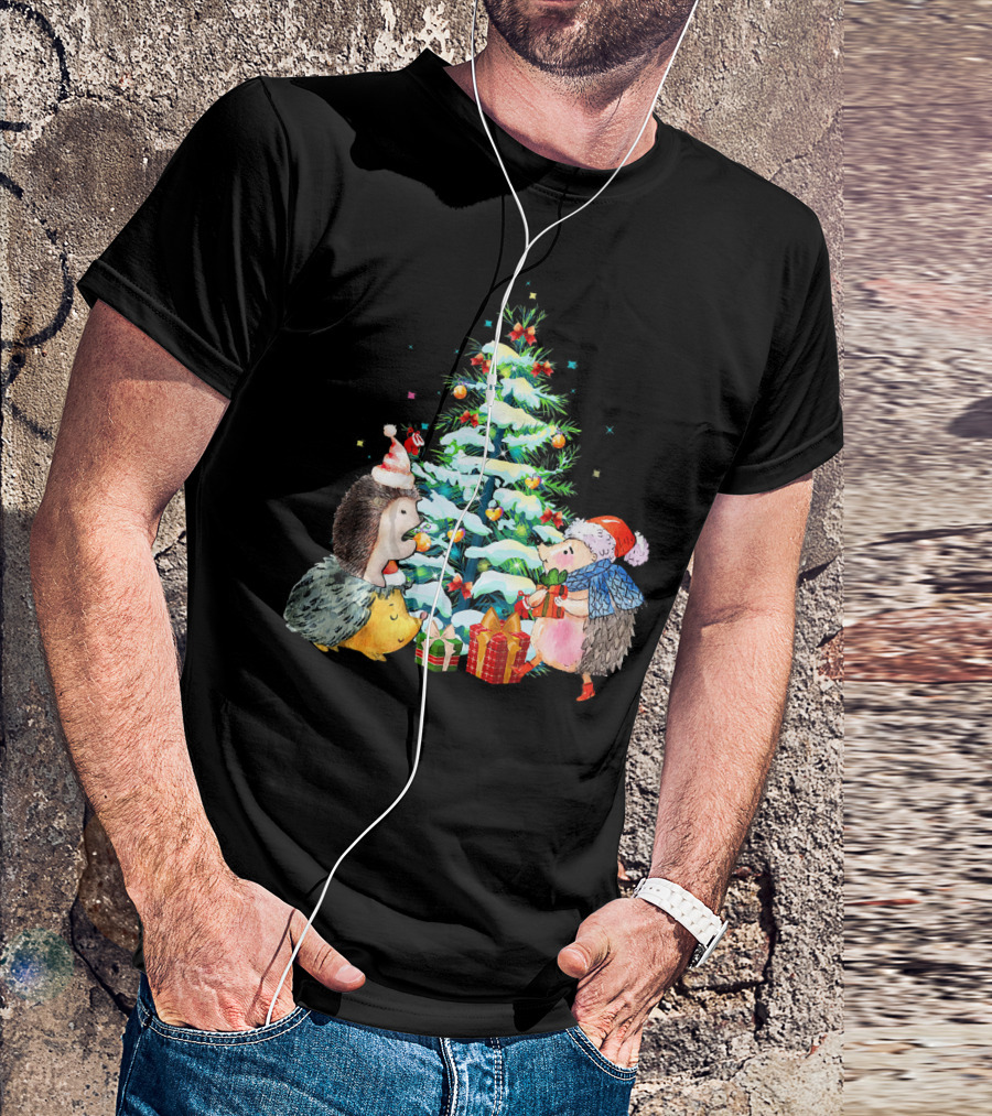 Christmas Hedgehog Cheer Gathering Around Festive Christmas Tree T-Shirt