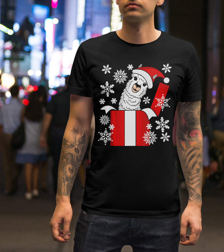 Llama Alpaca Snowflake Gift Box Santa Hat Christmas T-Shirt