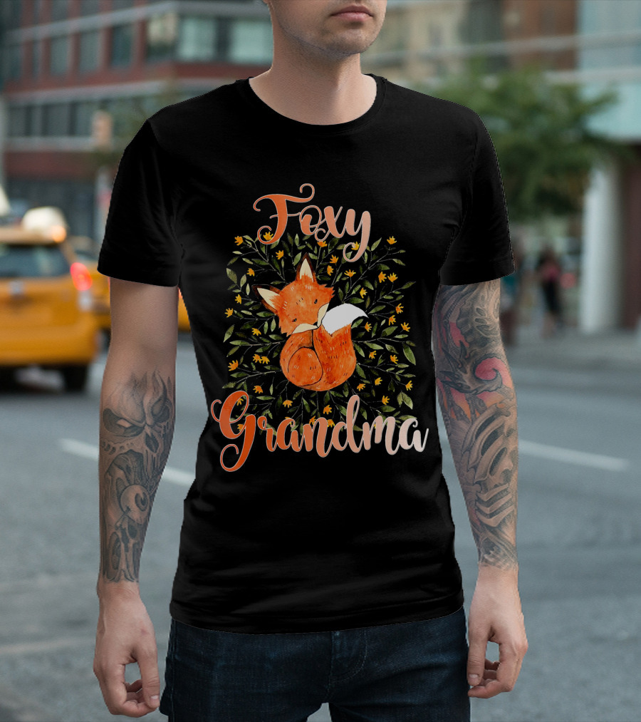Foxy Grandma Fox Illustration Surrounded By Floral T-Shirt