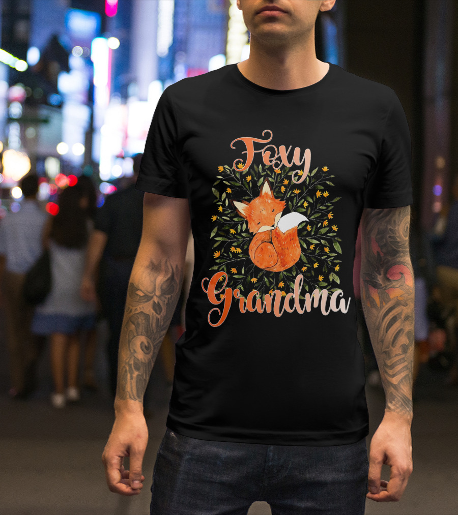 Foxy Grandma Fox Illustration Surrounded By Floral T-Shirt