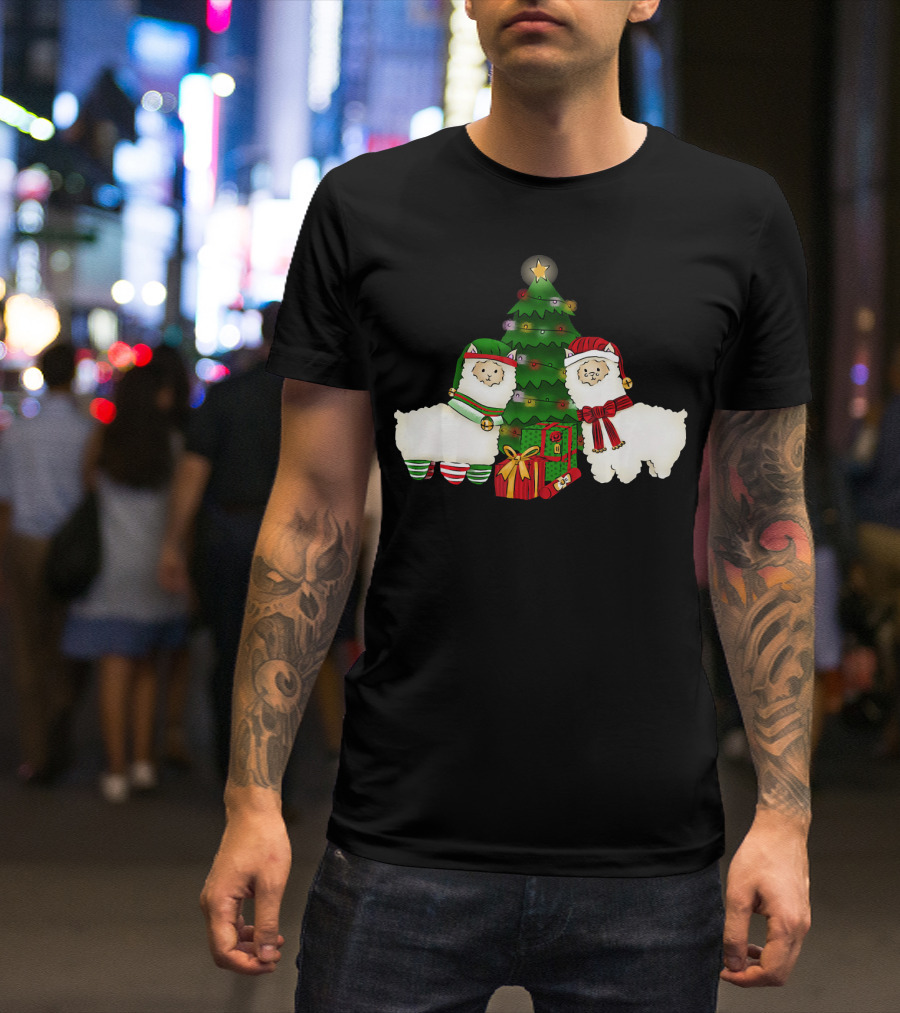 Funny Llama Christmas Santa Hat Alpaca With Tree And Gifts T-Shirt