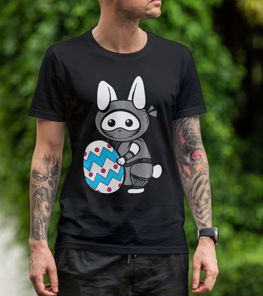 Easter Sunday Bunny Ninja Egg Hunt Hidin With Cute Zigzag And Polka Dot Egg T-Shirt