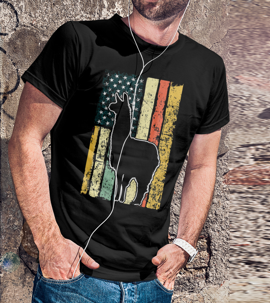 Llama Alpaca Silhouette Vintage American Flag Style USA T-Shirt