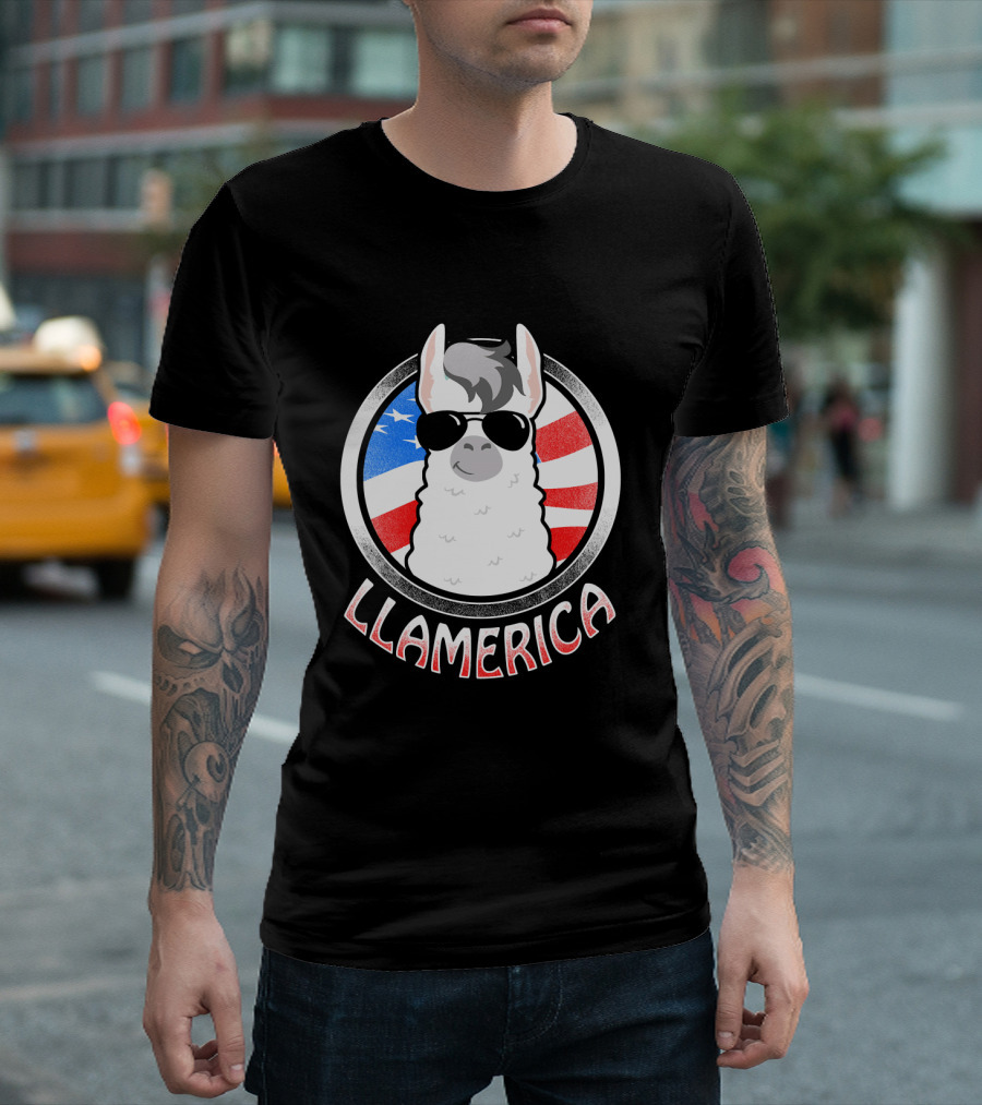 Llama America Llamerica Patriotic Sunglasses USA Flag Circle T-Shirt