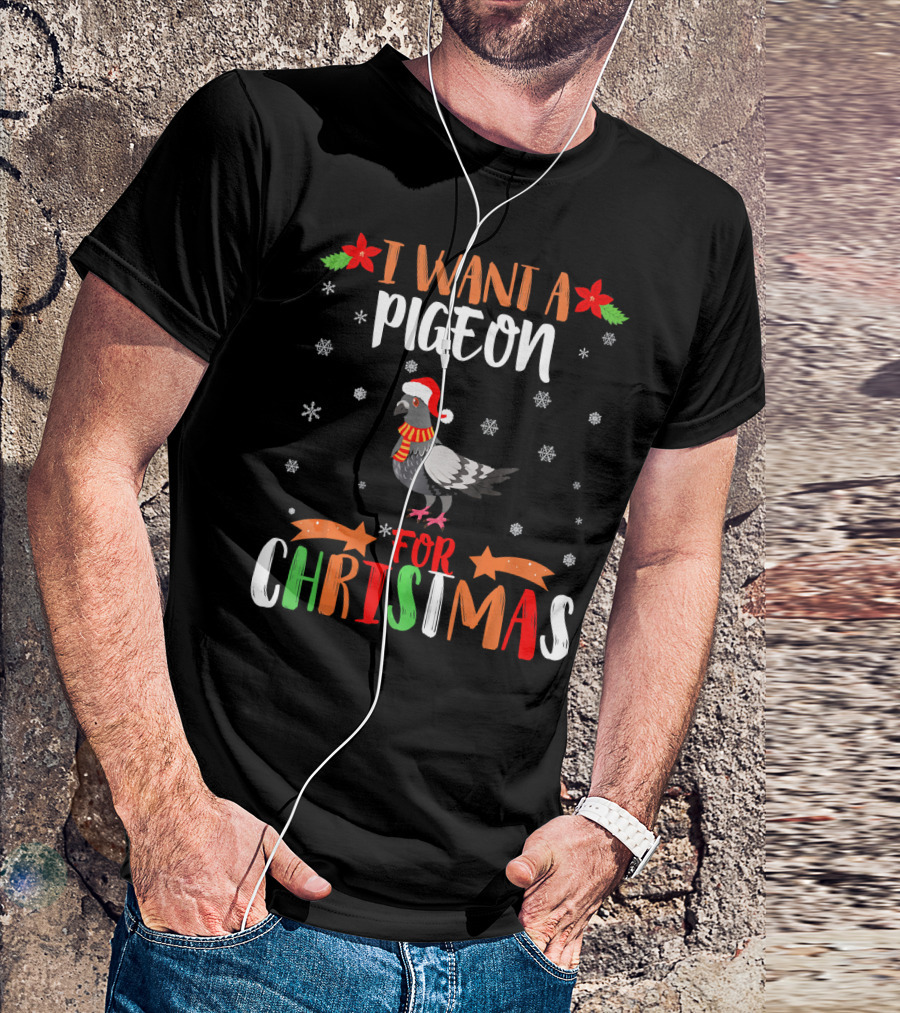 I Want A Pigeon For Christmas Pigeon Love Santa Hat Snowflakes T-Shirt