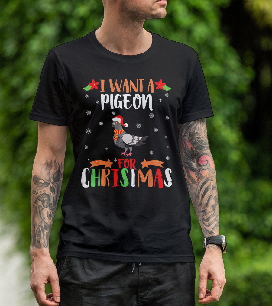 I Want A Pigeon For Christmas Pigeon Love Santa Hat Snowflakes T-Shirt