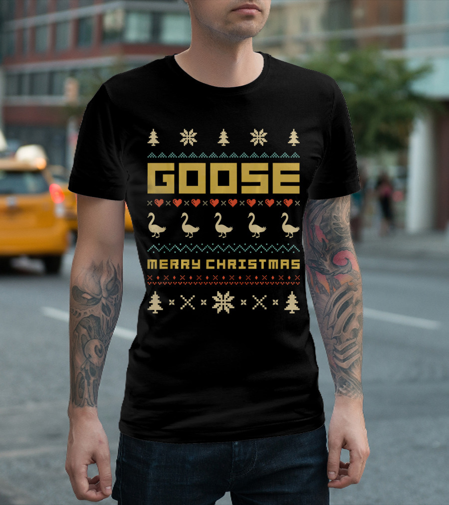 GOOSE Merry Christmas Retro 1970s Style Festive Design With Hearts And Snowflakes T-Shirt