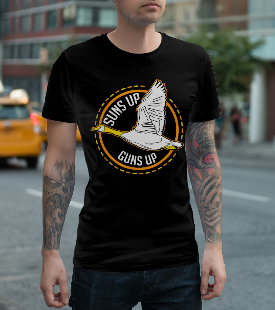 Suns Up Guns Up Goose Wing Fly Cool Duck T-Shirt