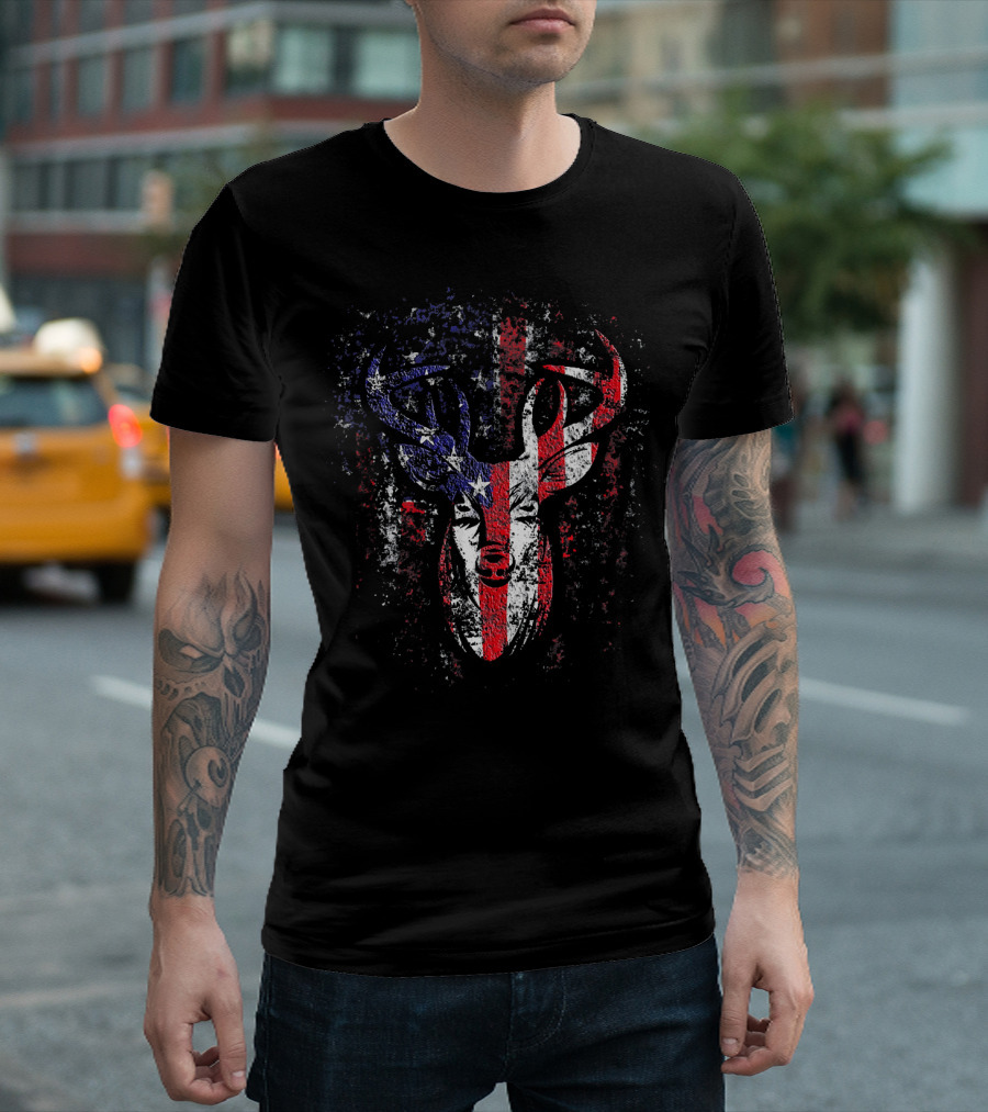 American Deer Hunter Patriotic Vintage Flag T-Shirt