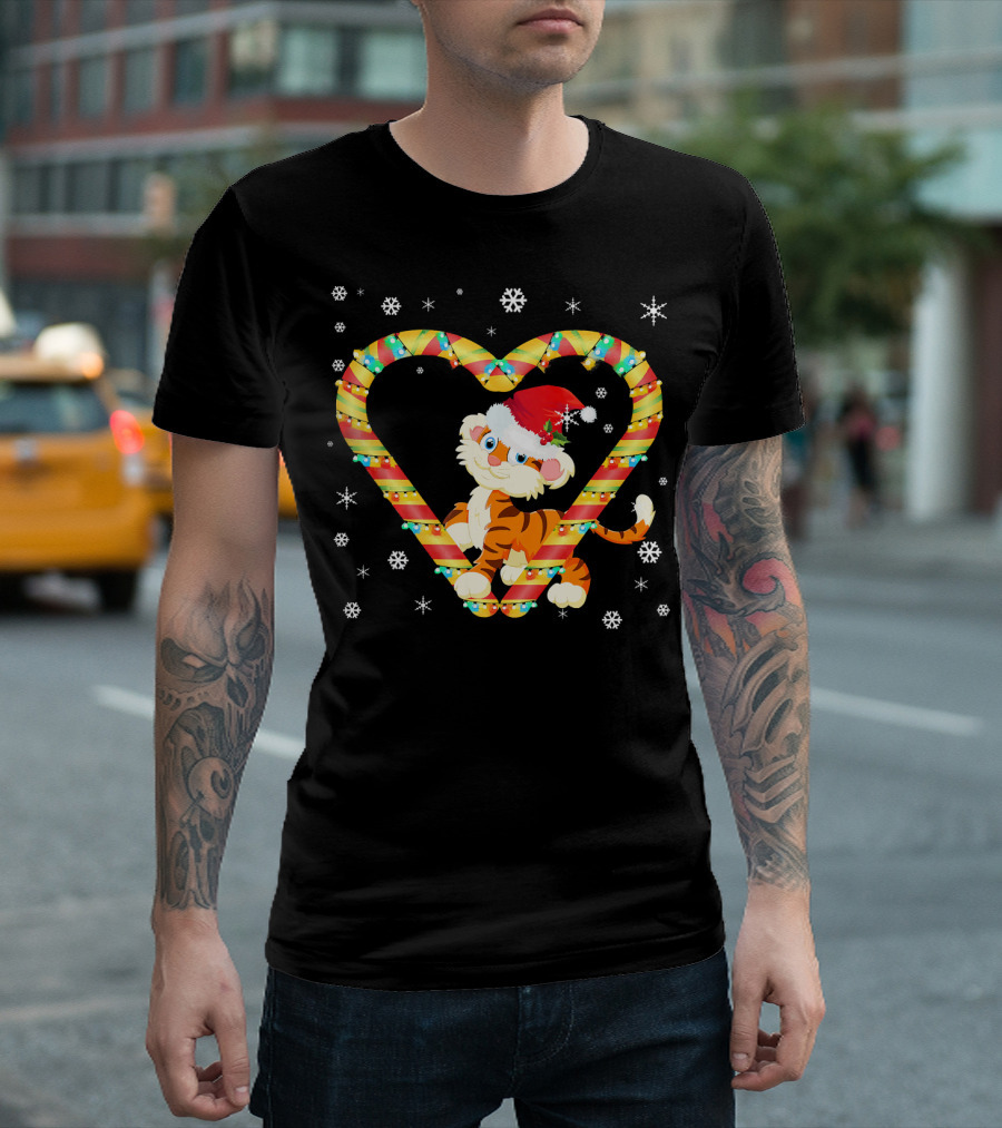 Cute Tiger Candy Cane Heart Santa Hat Snowflakes T-Shirt