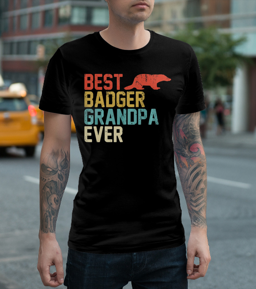 Best BADGER Grandpa Ever Retro T-Shirt
