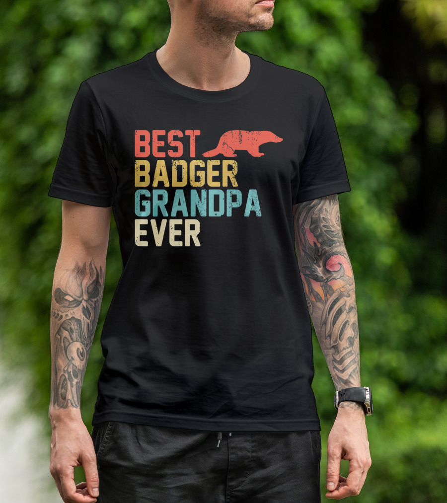 Best BADGER Grandpa Ever Retro T-Shirt