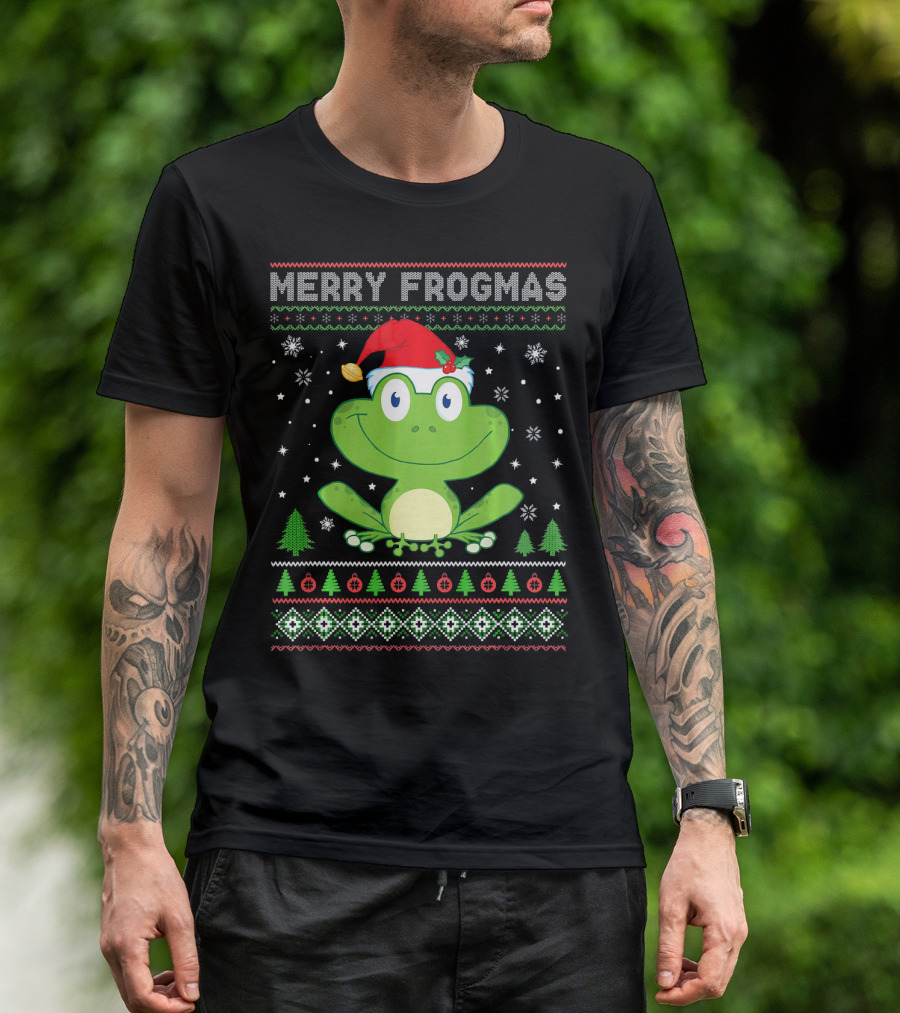 Merry Frogmas Christmas Frog Santa Hat Snowflakes Christmas Trees Ugly T-Shirt