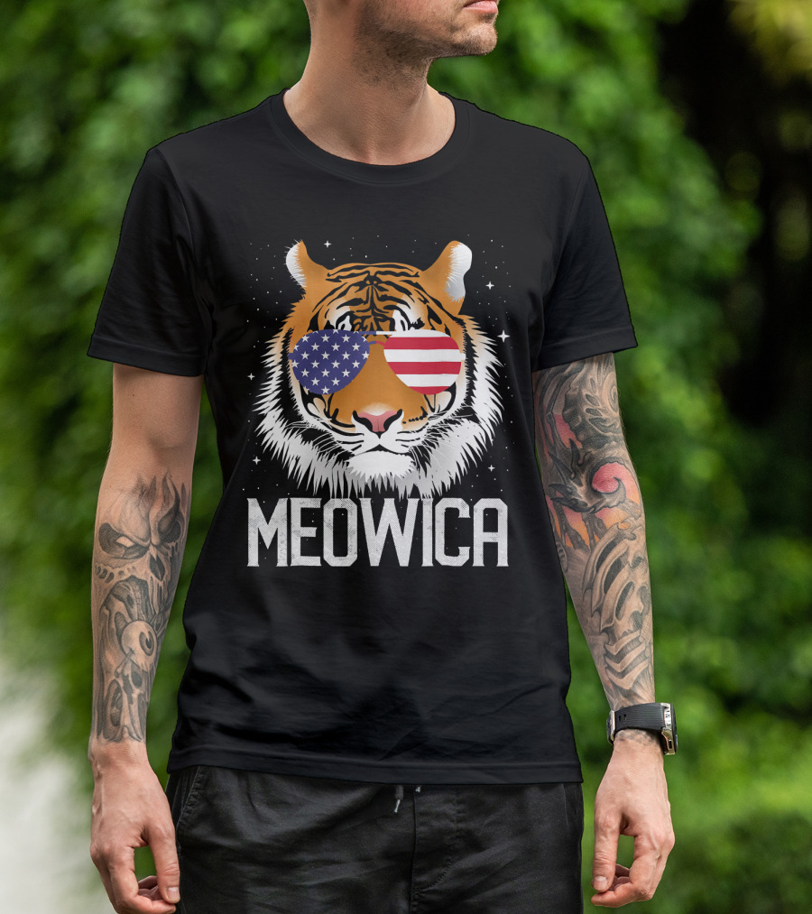 MEOWICA Patriotic Tiger Wearing American Flag Sunglasses T-Shirt