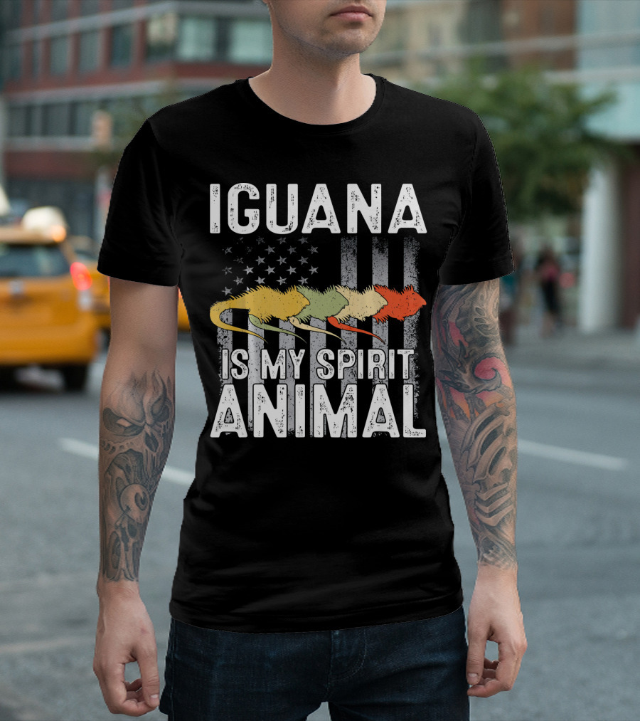 Iguana Is My Spirit Animal USA Patriotic American Flag Stripes T-Shirt