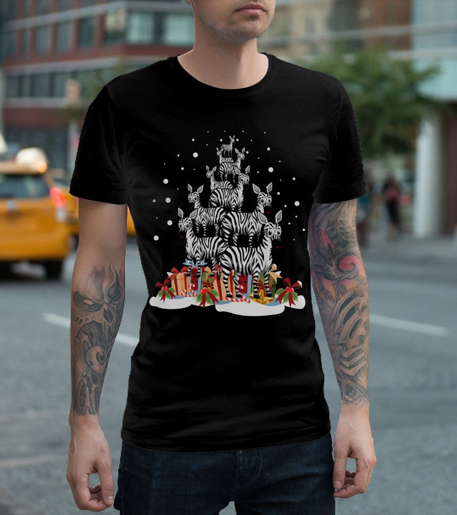 Kawaii Zebra Christmas Tree Funny Merry Present Pyramid T-Shirt