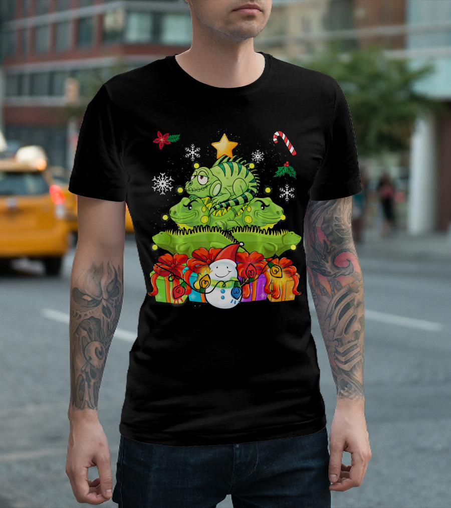 Funny Iguana Christmas Tree Decor Snowman Candy Cane Gifts T-Shirt