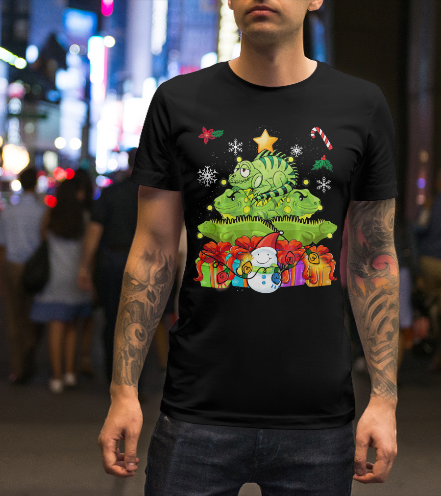 Funny Iguana Christmas Tree Decor Snowman Candy Cane Gifts T-Shirt