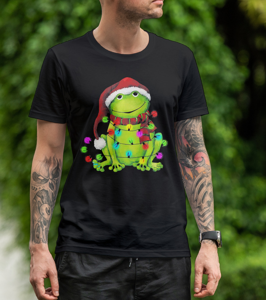 Frog Christmas Lights Santa Hat Funny Festive Frog Love T-Shirt