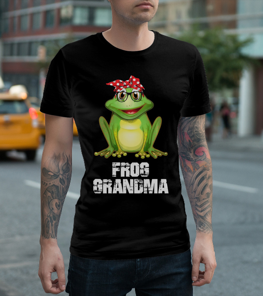 Frog Grandma Nana Mothers Birthday T-Shirt