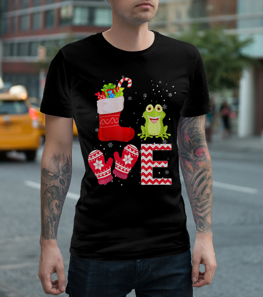 Funny Christmas Frog Love Stocking and Mittens Snowflake Holiday T-Shirt